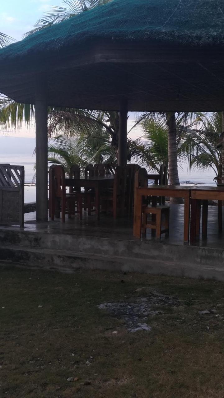 John Lhea Beach Cottages Siquijor Exteriör bild
