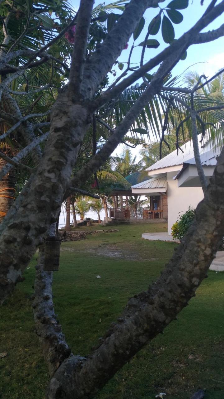 John Lhea Beach Cottages Siquijor Exteriör bild